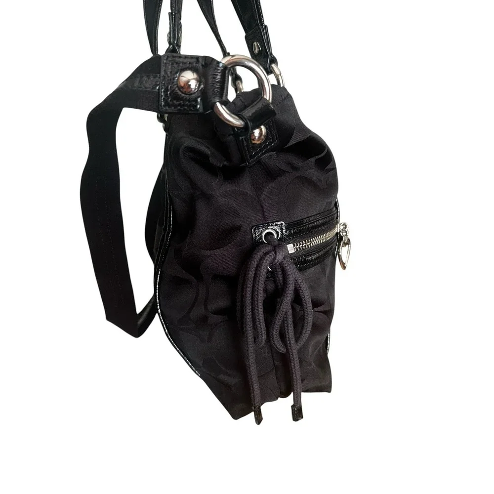 Coach Y2K Poppy Black Signature Fabric and Patent Leather Daisy Tote F20101 🖤